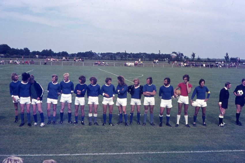 14aug72.jpg - 14 aug.1972, Opening nieuwe voetbalveld Overzwaluwen